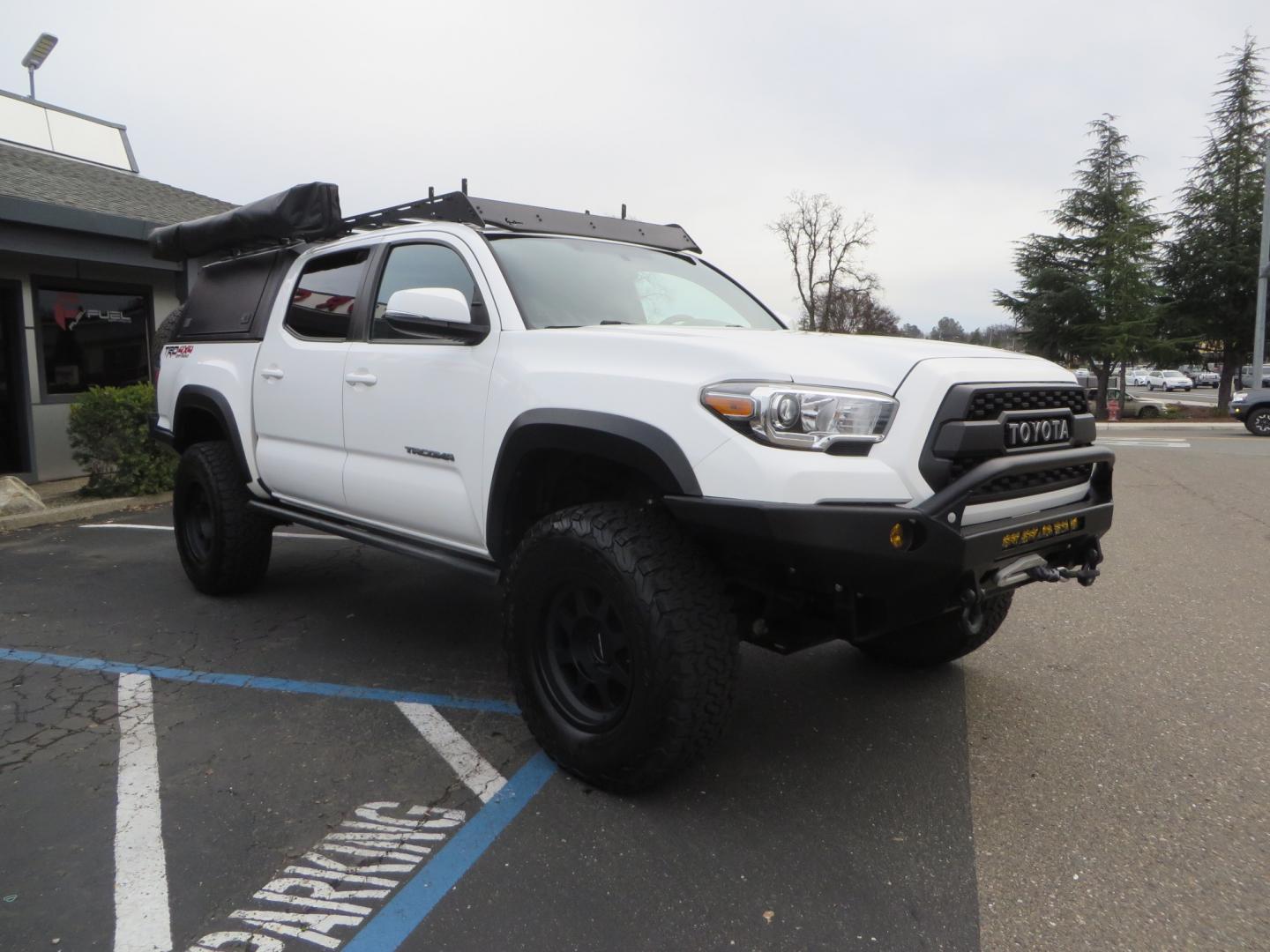 2016 White /GREY Toyota Tacoma TRD OFF-ROAD Double Cab Long Bed V6 6AT 4WD (3TMCZ5AN3GM) with an 3.5L engine, automatic transmission, located at 2630 Grass Valley Highway, Auburn, CA, 95603, (530) 508-5100, 38.937893, -121.095482 - Looking for the ultimate overlanding vehicle. Look no further than this purpose built Tacoma set up for all of your adventures. - Photo#2